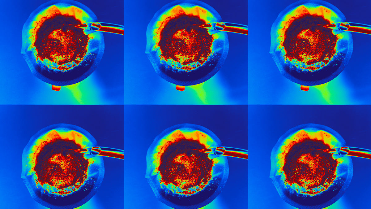 Infrared image of a V60 pour over.