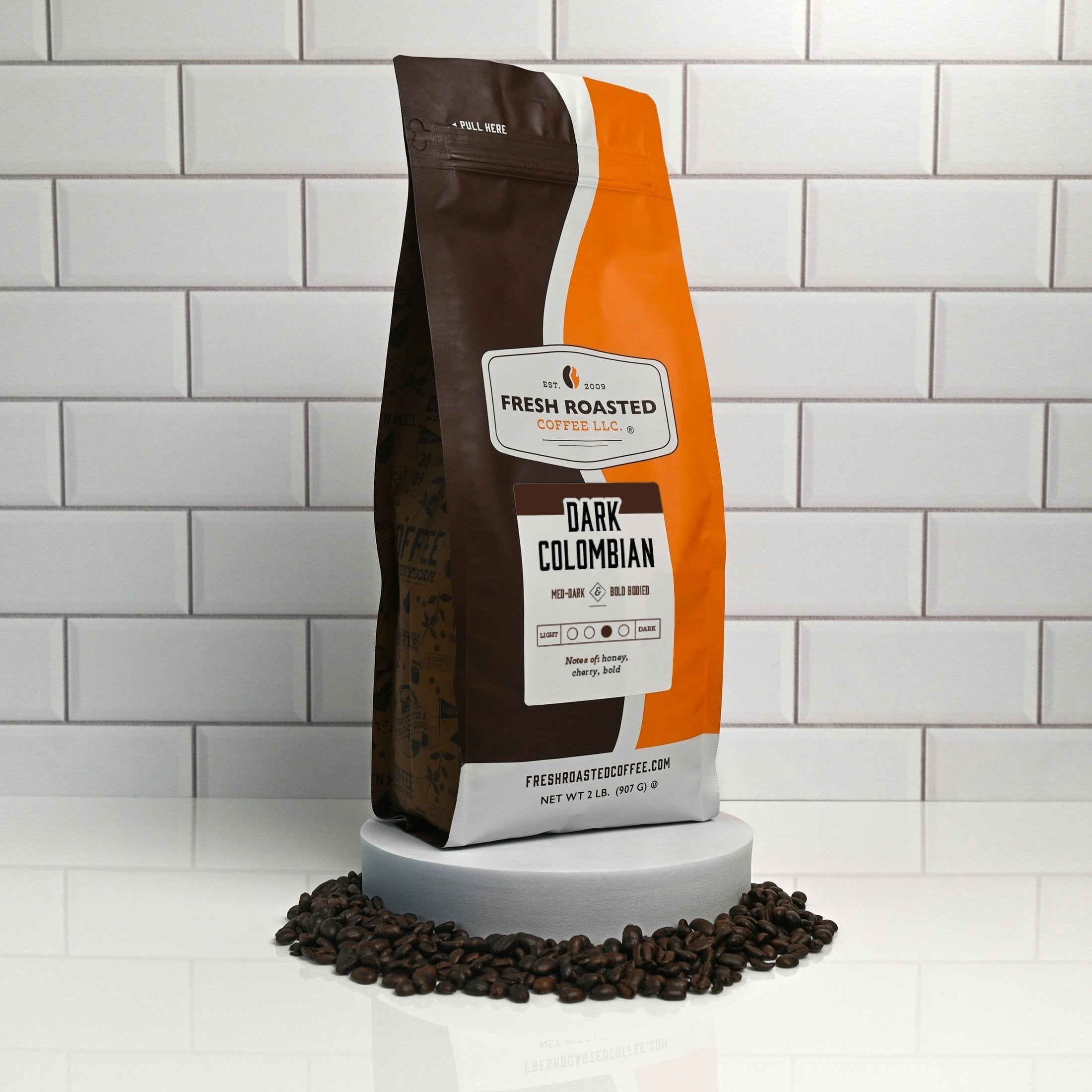 コーヒー Fresh Roasted Colombian Coffee 907g 100% Dark Colombian - Roasted Coffee
